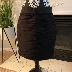 H&M Textured Black Stretch Mini Pencil Skirt